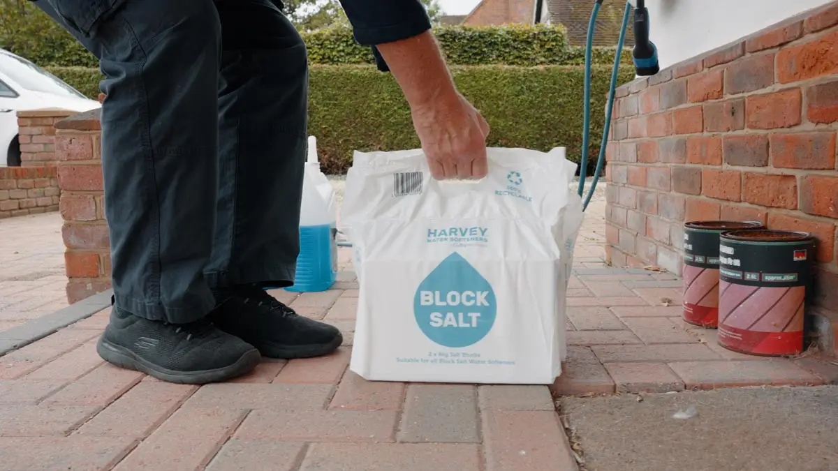 Salt delivery service